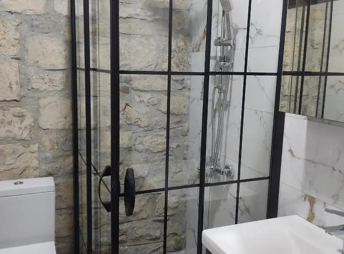 מלון Chakra Vourla