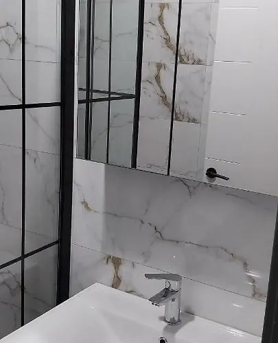 מלון Chakra Vourla *