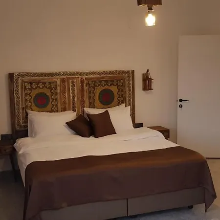 فندق Chakra Vourla *